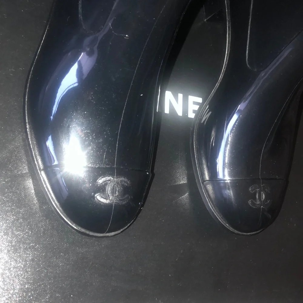 Brand New CHANEL Rain Boots Limited Edition Size 7